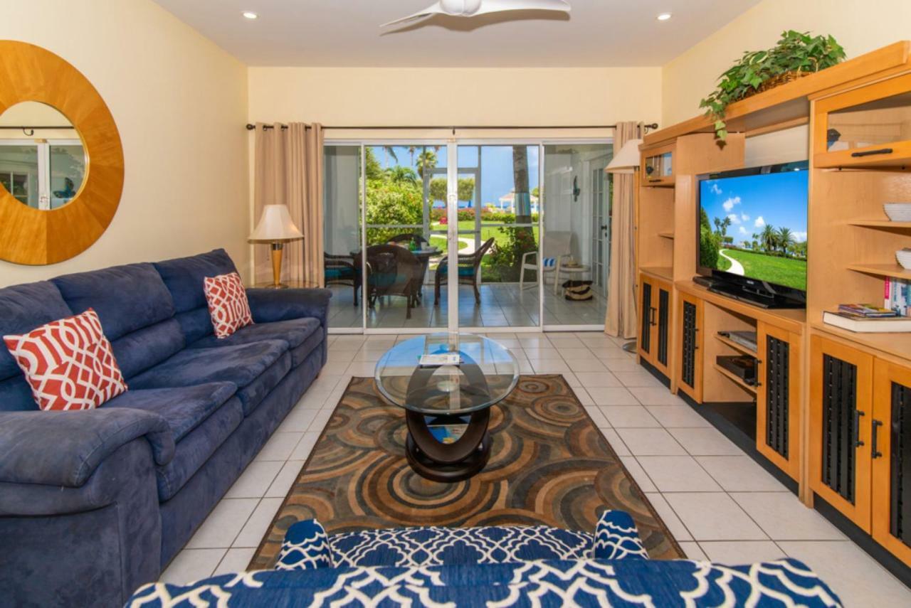 Grandview Condominiums George Town Bagian luar foto