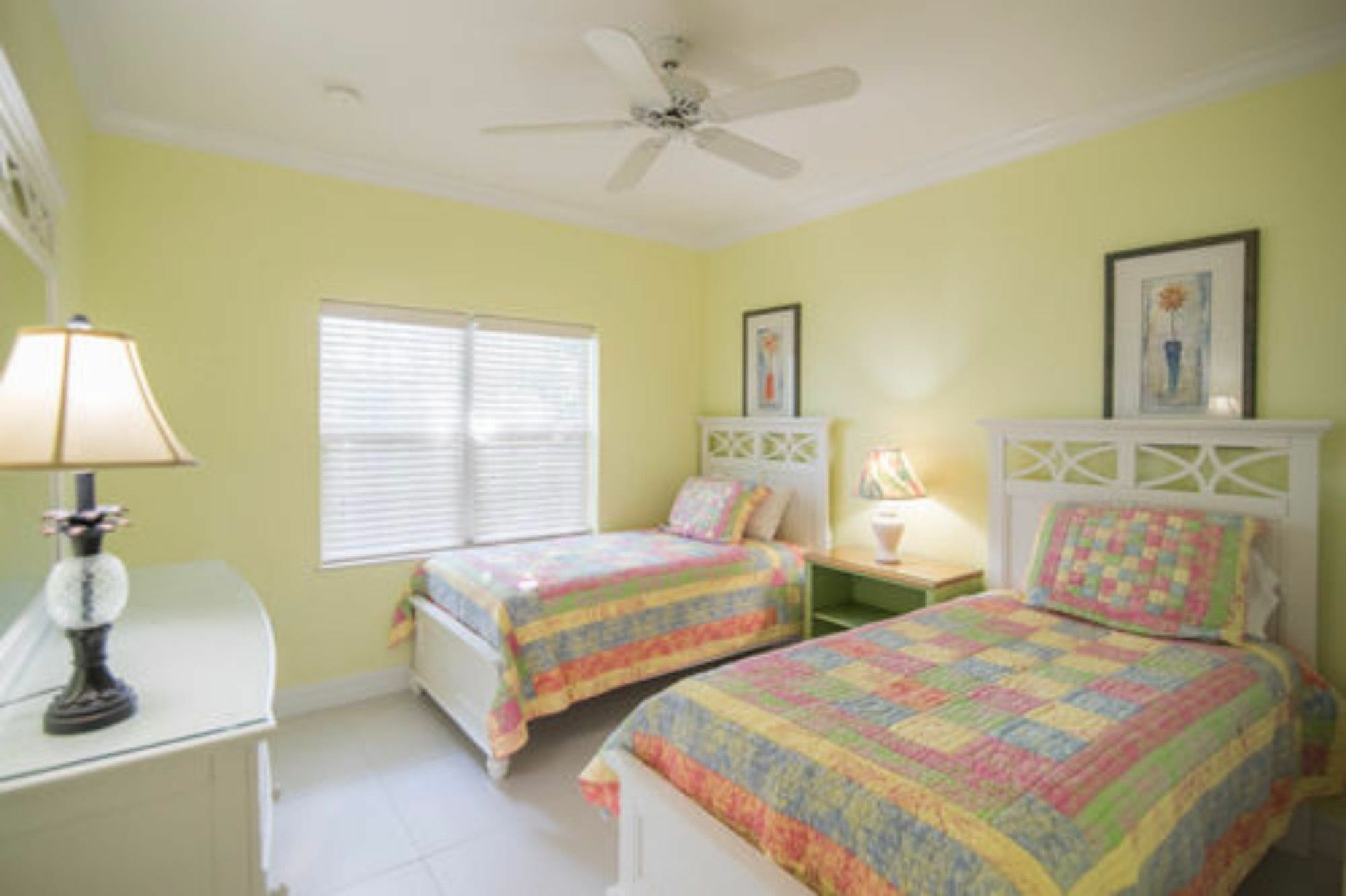 Grandview Condominiums George Town Bagian luar foto